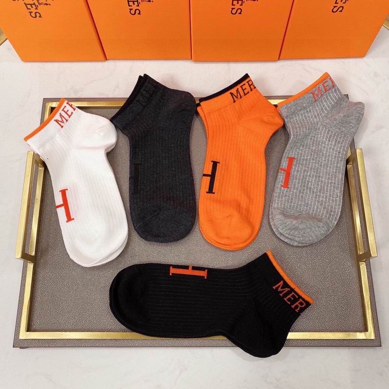 Hermes Sock 05